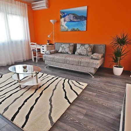 Apartment Rino****, 58M², 170M From The Beach Ριέκα Εξωτερικό φωτογραφία