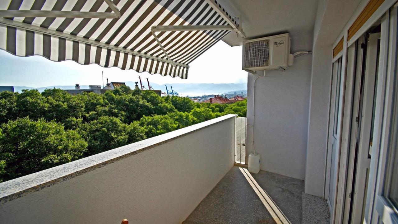 Apartment Rino****, 58M², 170M From The Beach Ριέκα Εξωτερικό φωτογραφία